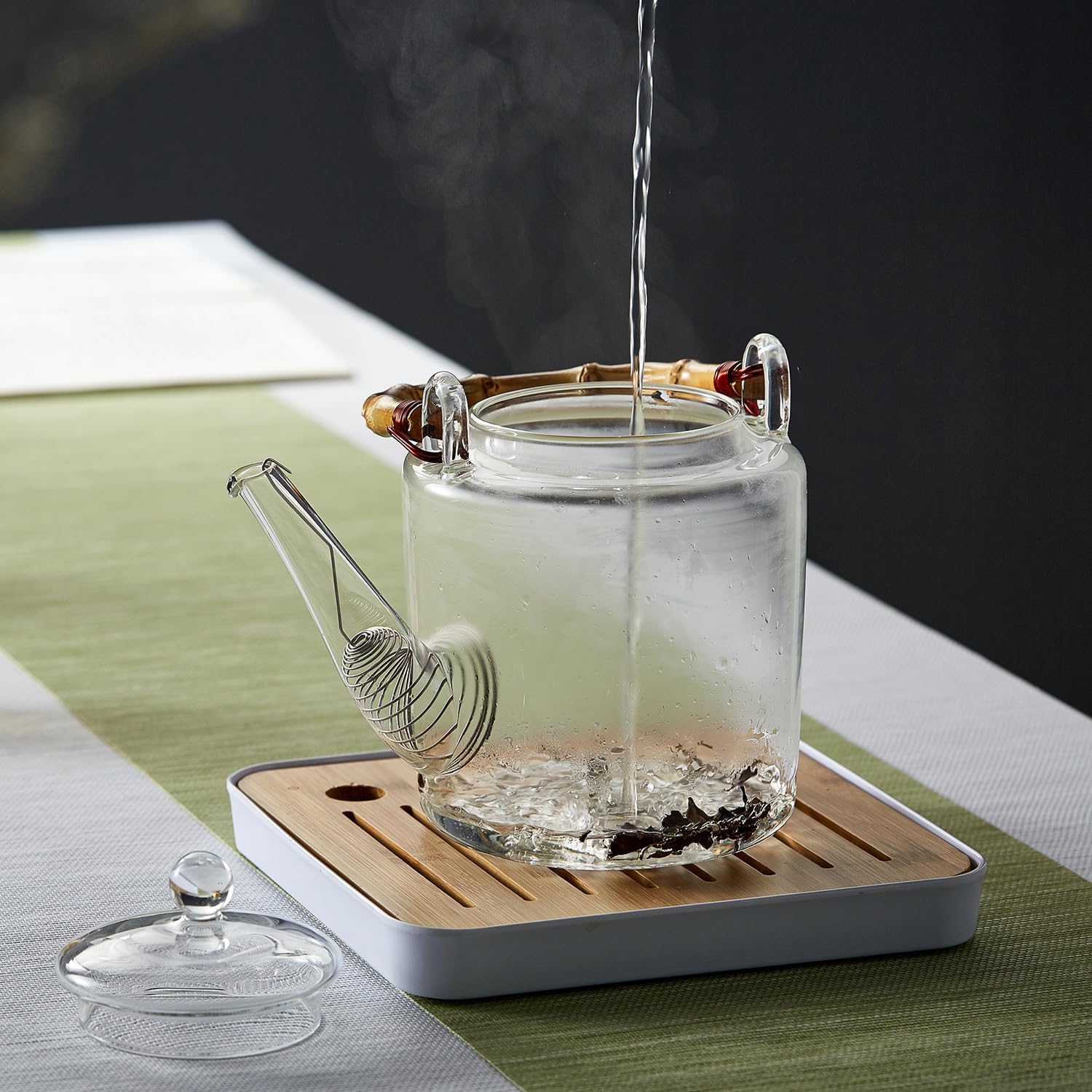 Pocarati Wild Glass Teapot 1350ml – Heat-Resistant, Direct Flame Safe with Gold Strainer