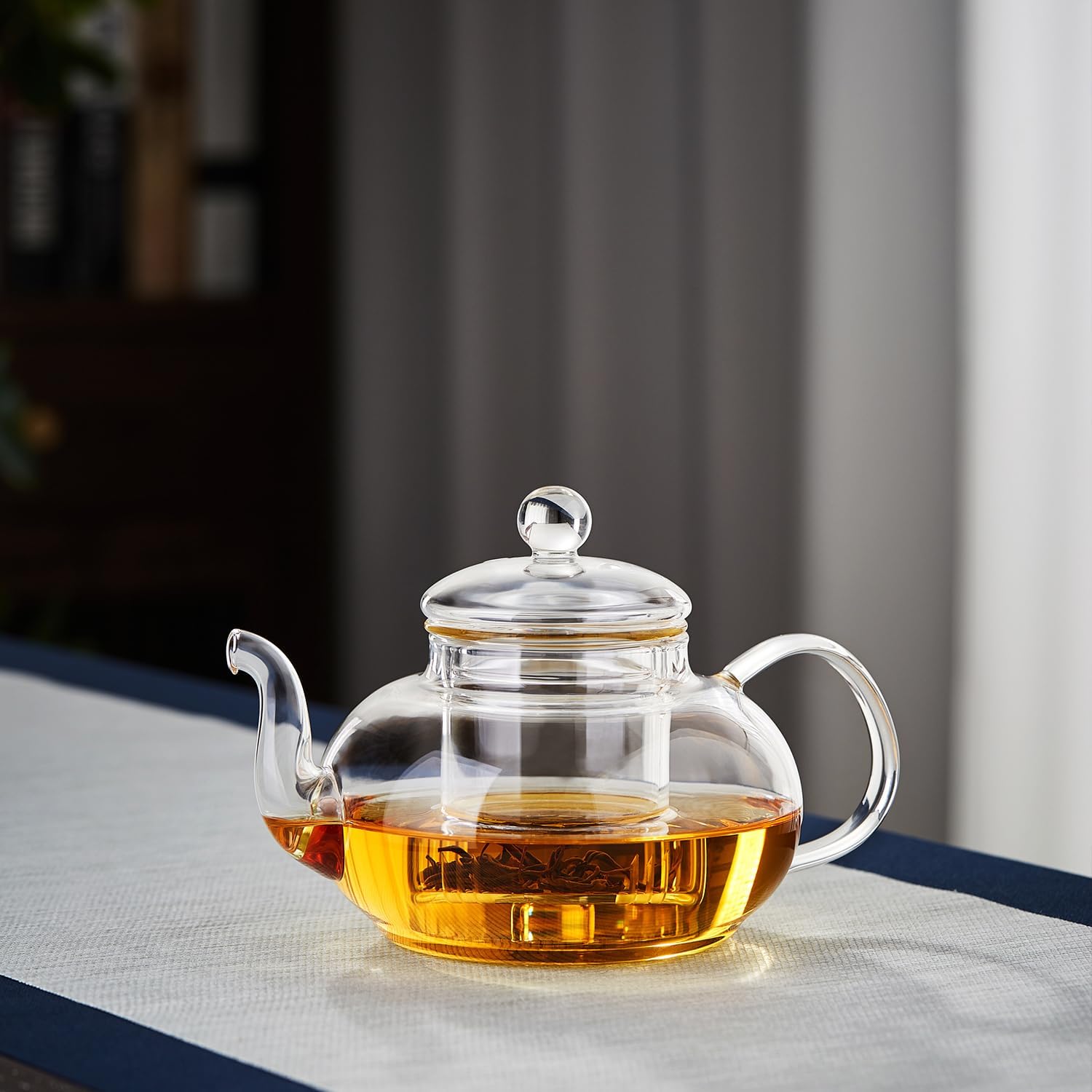 Pocarati Glass Teapot 900ml – Heat-Resistant, Direct Flame Safe with Strainer & Lid