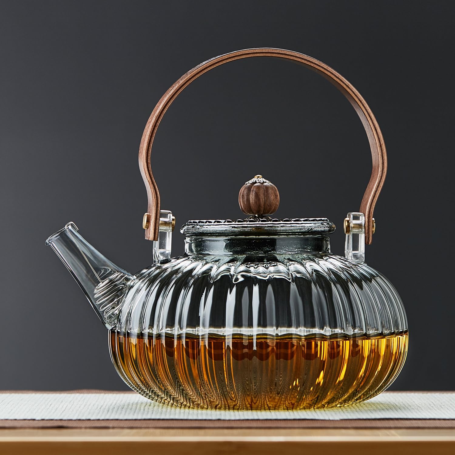 Heat-Resistant Glass Teapot 920ml – Pumpkin Design with Wooden Handle & Tea Strainer