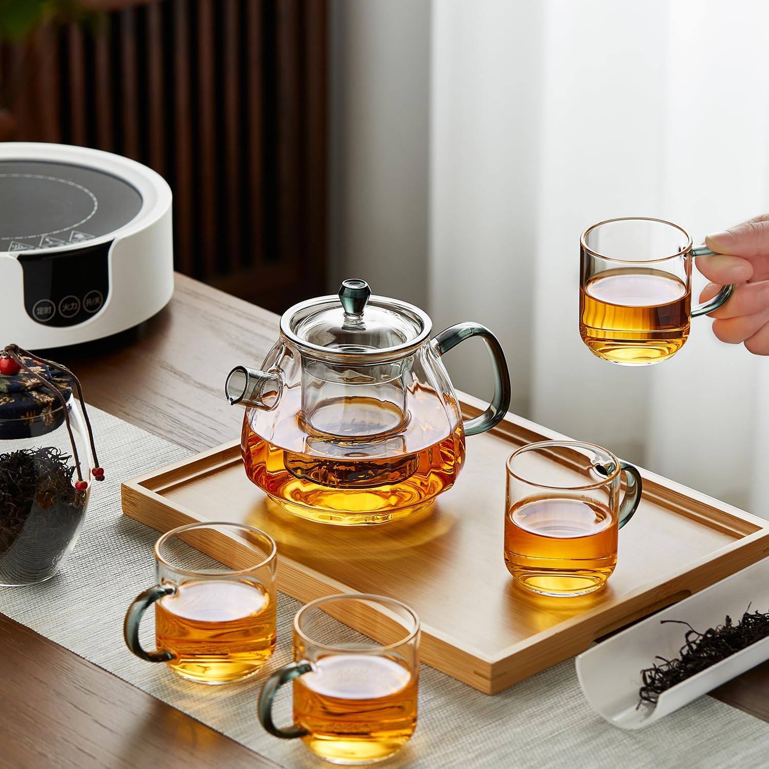 Heat-Resistant Glass Teapot 660ml – Clear Design with Navy Back Handle, Glass Infuser & Lid