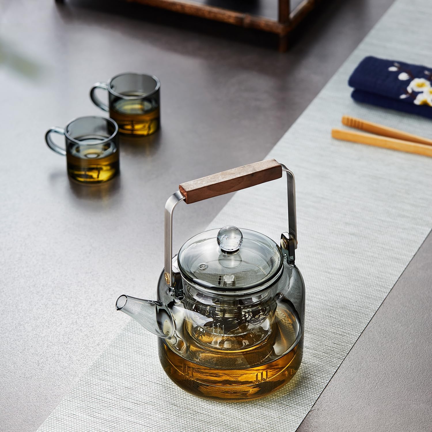 Heat-Resistant Black Glass Teapot 1000ml – Direct Fire Safe with Dual Removable Tea Strainers