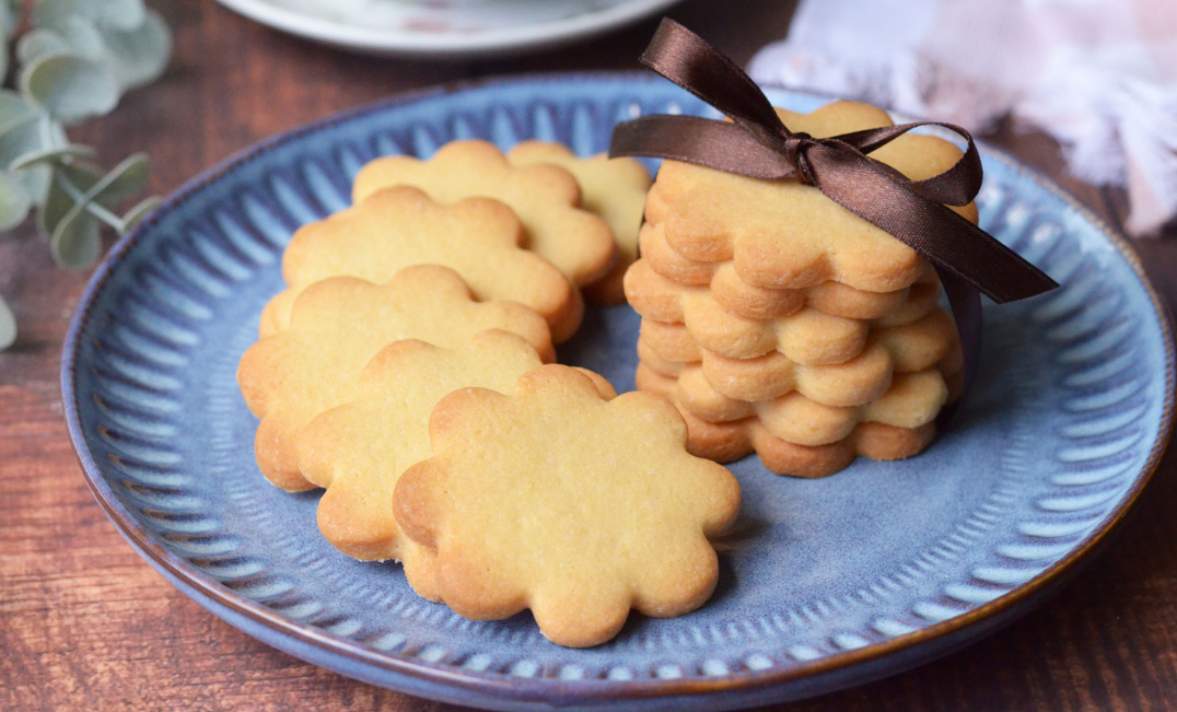 Why Japanese Biscuits & Cookies Are Becoming India’s New Snack Crush