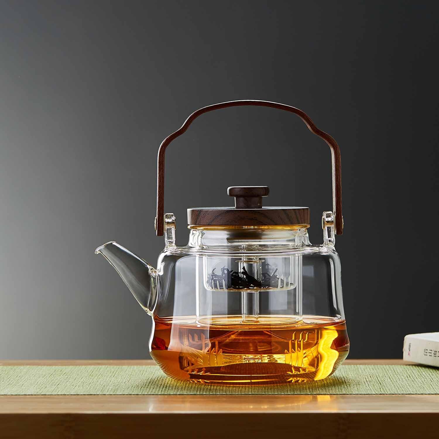 Pocarati Heat-Resistant Glass Teapot 1090ml – Wooden Handle, Tea Strainer, Direct Flame Safe