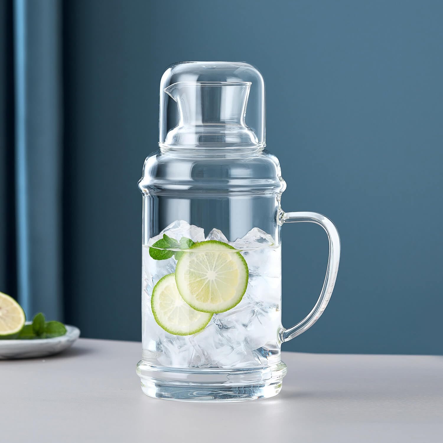 Heat-Resistant Glass Water Pitcher – 2000ml Retro Style Large Capacity Carafe