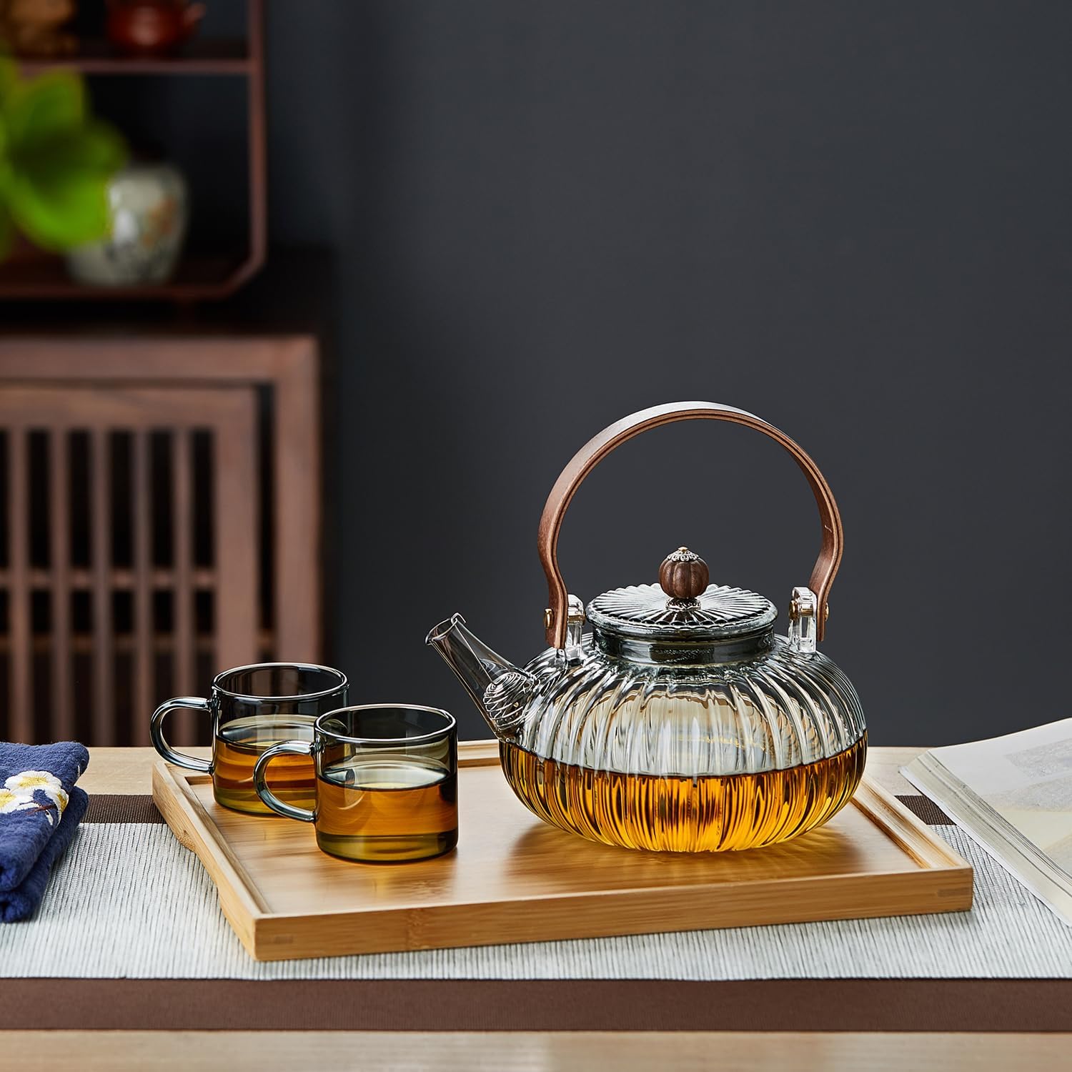 Heat-Resistant Glass Teapot 920ml – Pumpkin Design with Wooden Handle &amp; Tea Strainer