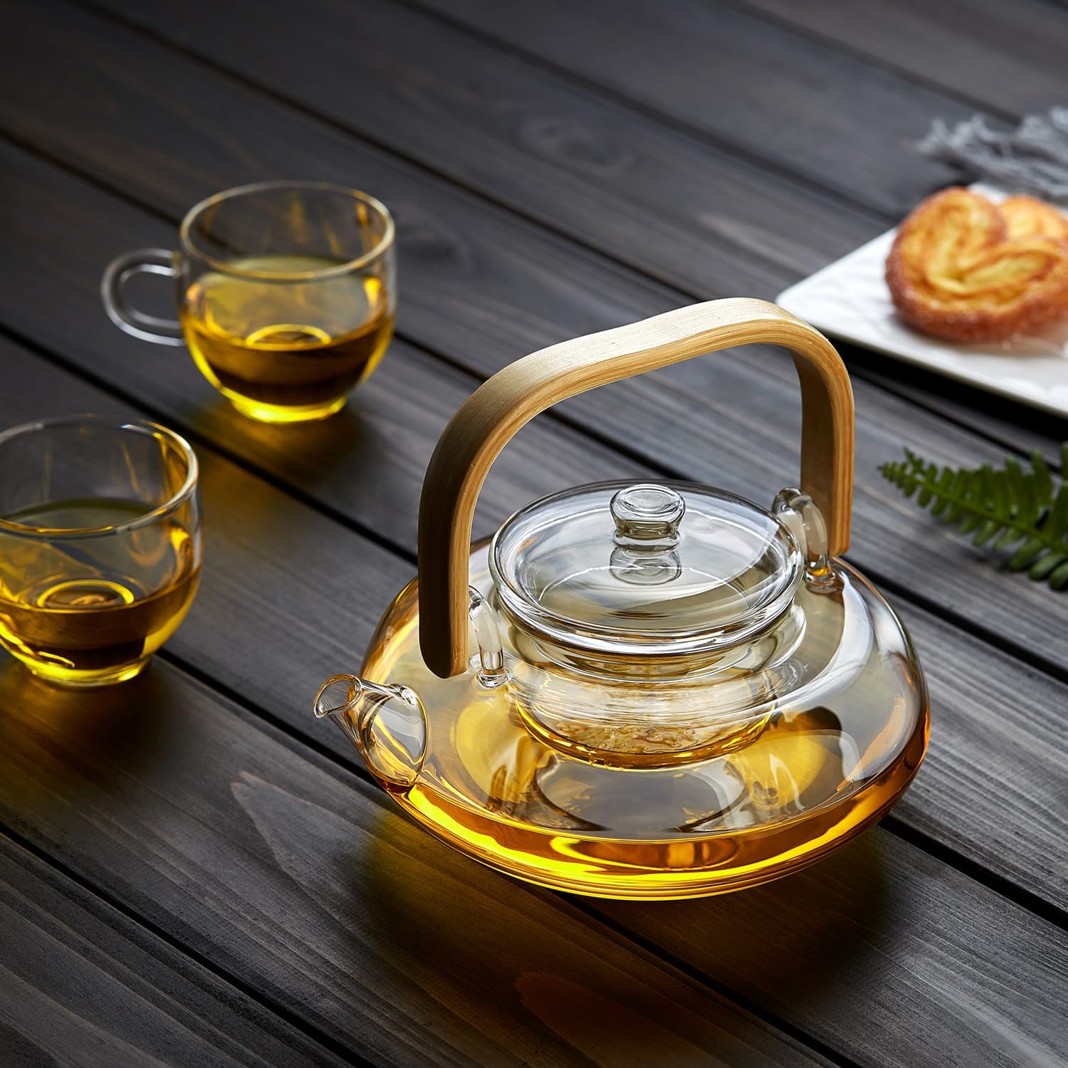 Heat-Resistant Glass Teapot 800ml – Bamboo Handle, Flat Design, Direct Fire Safe