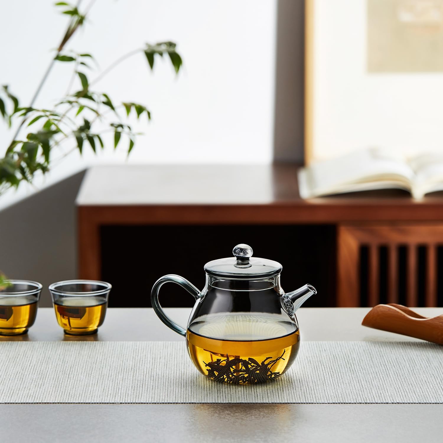 Pokaroty Heat-Resistant Glass Teapot 370ml – Ink Design, Integrated Spout Filter, Japanese Style Compact Teapot