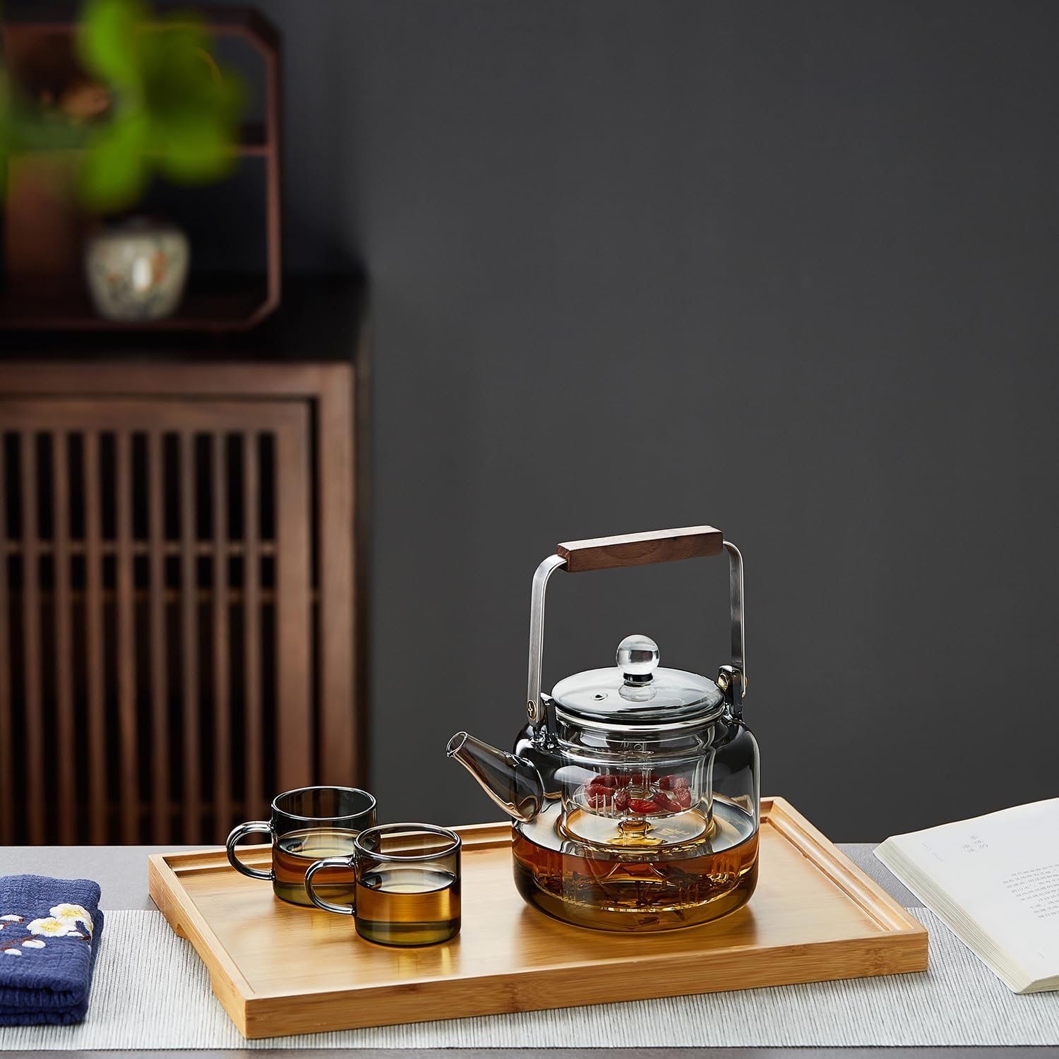 Heat-Resistant Black Glass Teapot 1000ml – Direct Fire Safe with Dual Removable Tea Strainers