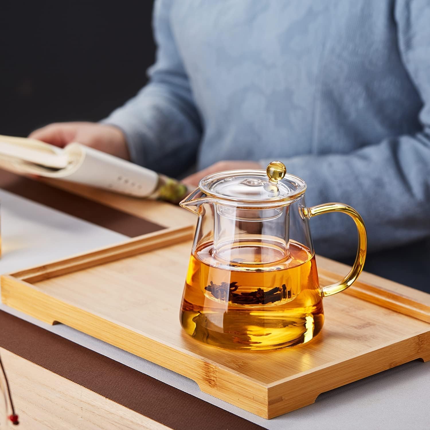 Pocarati Heat-Resistant Glass Teapot 700ml – Microwave &amp; Direct Flame Safe with Strainer