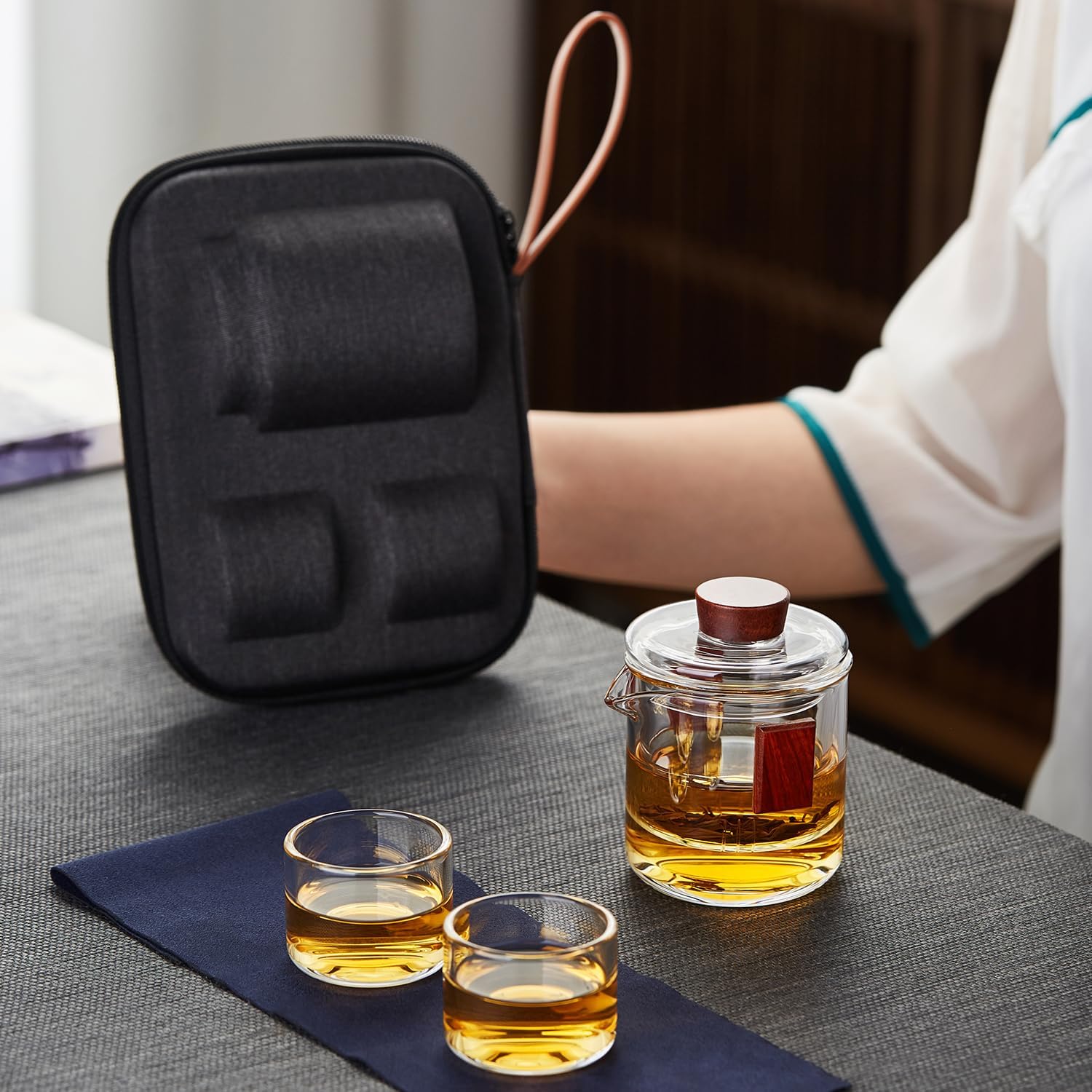 Pocaroty Portable Heat-Resistant Glass Tea Set 200ml – Travel Teapot with Cups, Strainer &amp; Storage Case