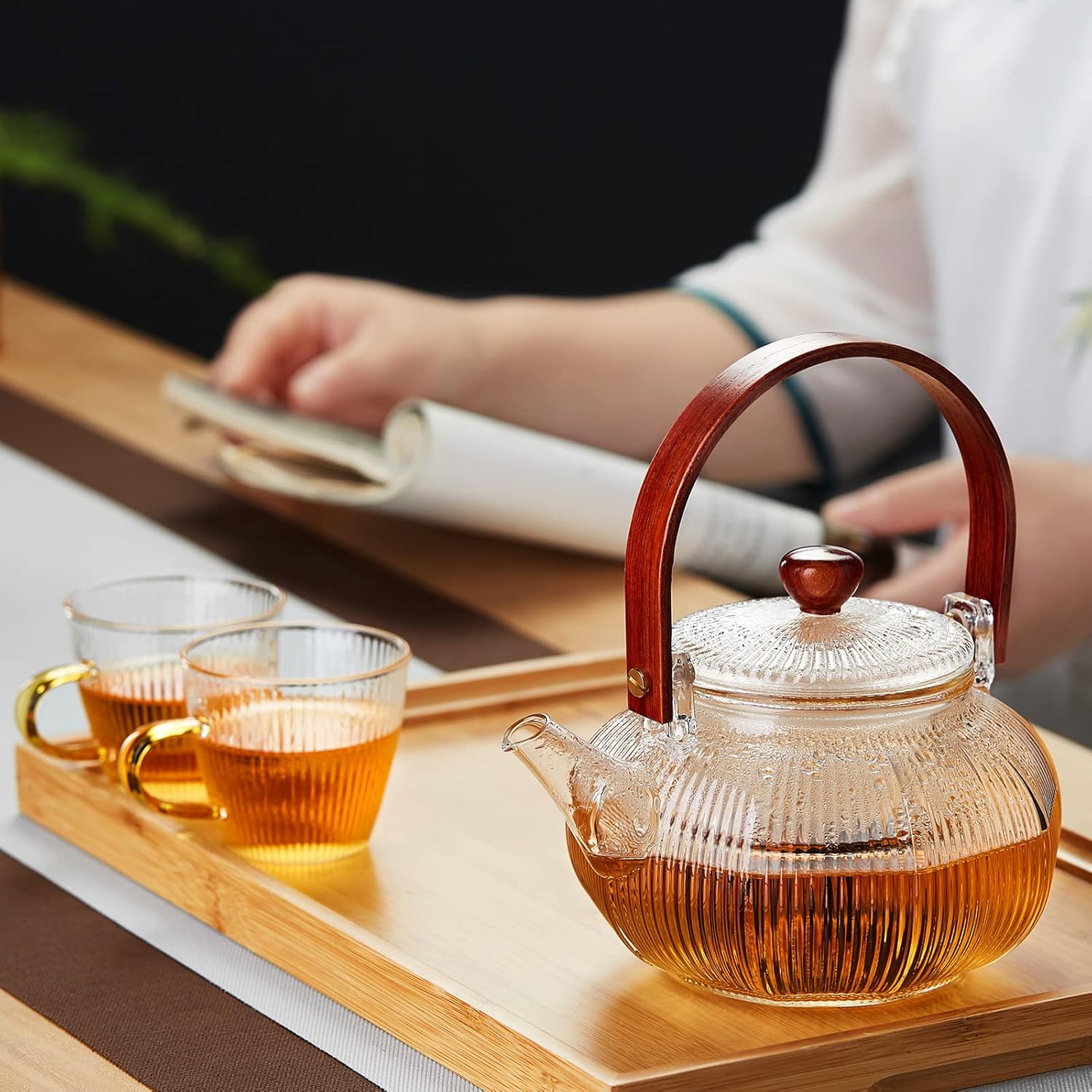 Pocarati Heat-Resistant Glass Teapot Set 760ml – Vertical Striped Lantern Design with 4 Tea Cups