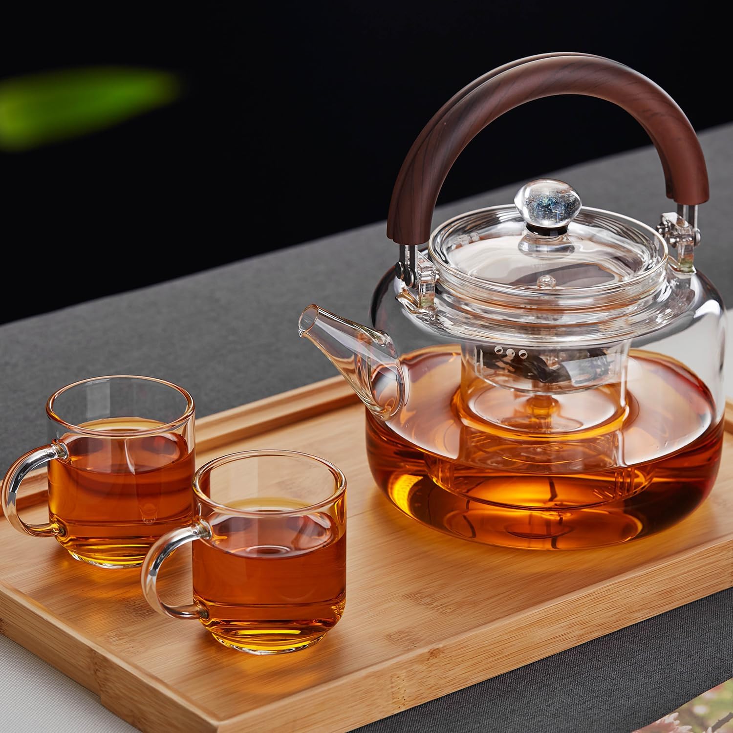 Pokaroty Heat-Resistant Glass Teapot 1300ml – Clear Tea Pot with Built-In Tea Strainer