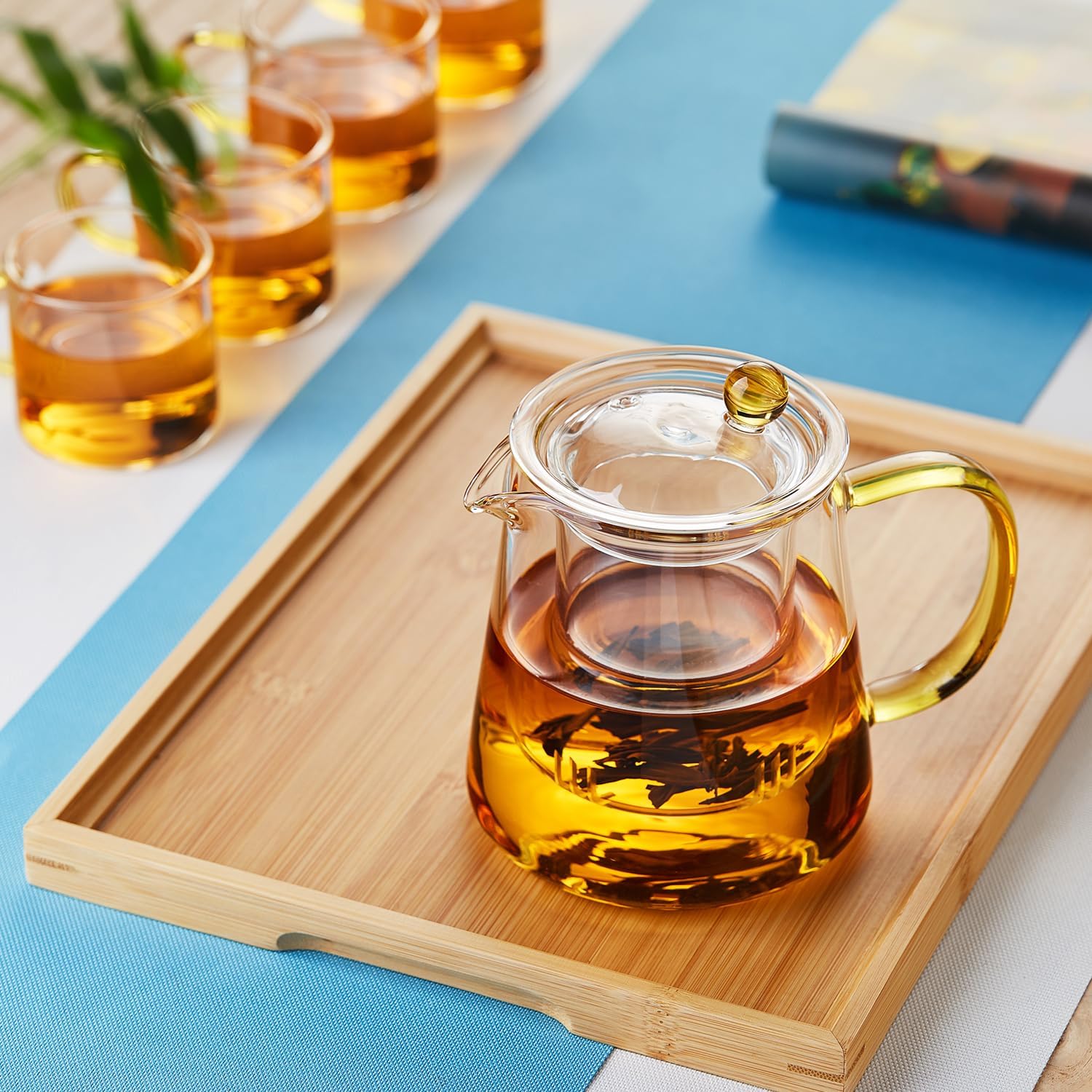 Pocarati Heat-Resistant Glass Teapot 700ml – Microwave &amp; Direct Flame Safe with Strainer