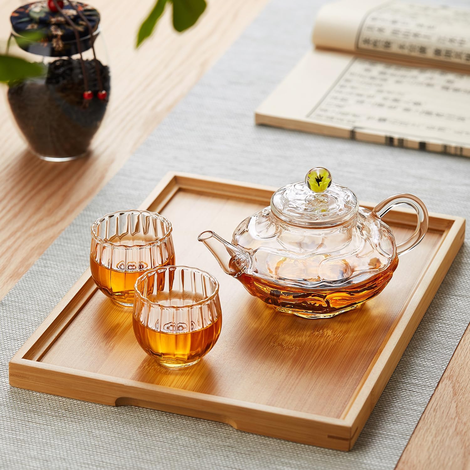 Mini Muscle Heat-Resistant Glass Teapot – 340ml Gourd Design