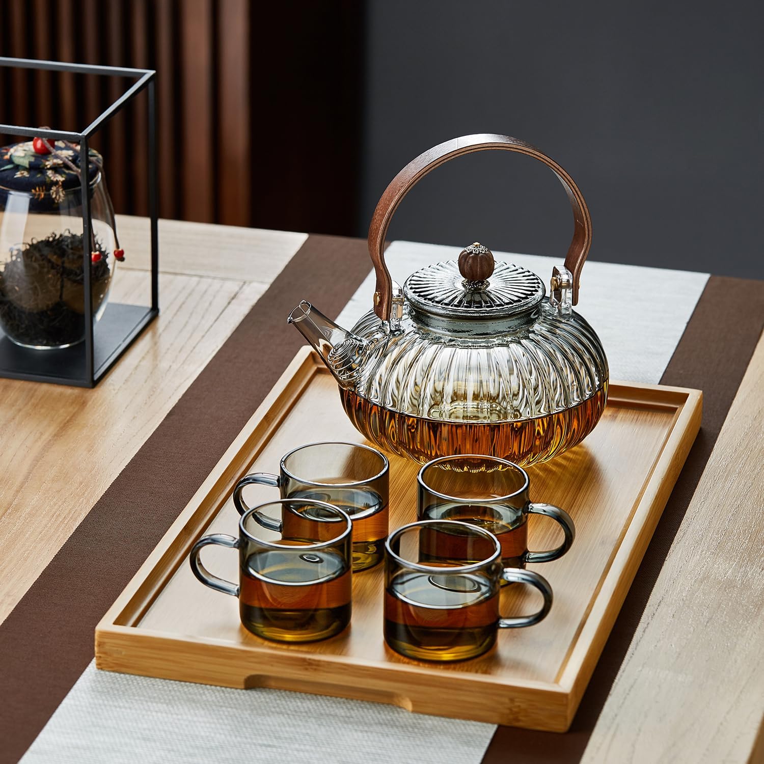 Heat-Resistant Glass Teapot 920ml – Pumpkin Design with Wooden Handle &amp; Tea Strainer