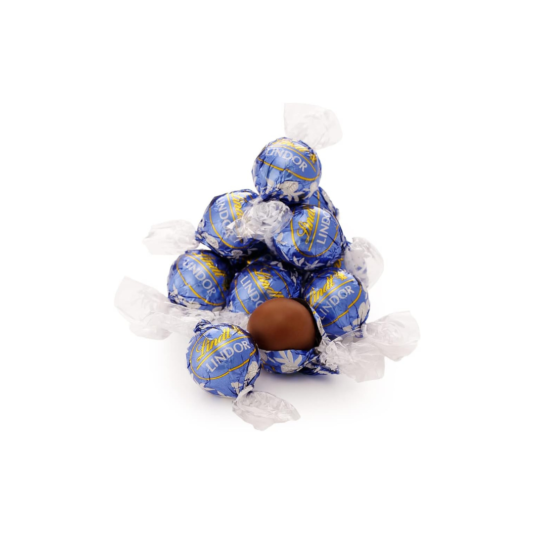 Lindt &amp; Sprüngli Lindor Milk &amp; White Chocolate Assortment – Individually Wrapped Gift Sweets