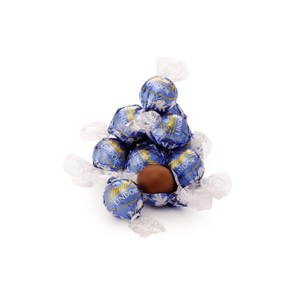 Lindt &amp; Sprüngli Lindor Milk &amp; White Chocolate Assortment – Individually Wrapped Gift Sweets